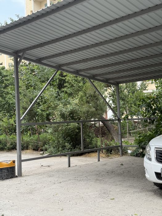 2 xonali 2 etaj, metroga yaqin