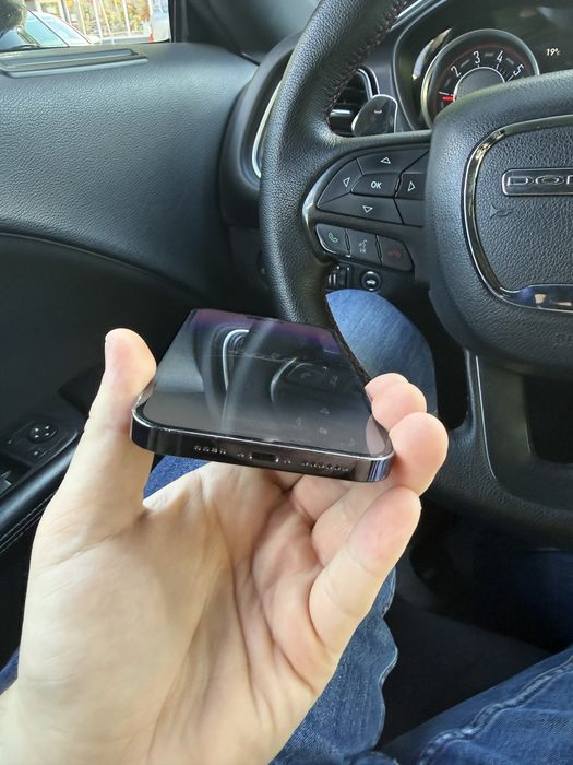 Срочно продам Айфон Iphone 14 pro max