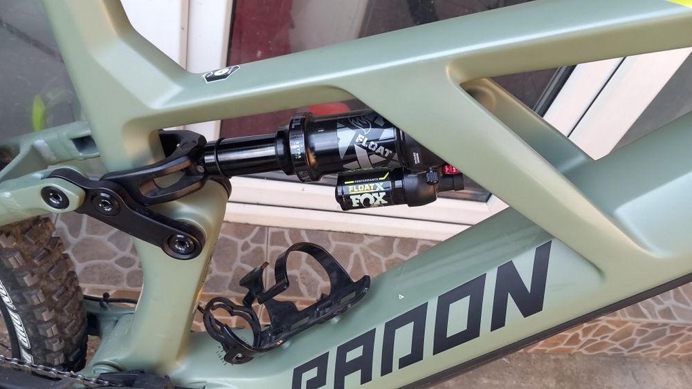 E-MTB Radon Render 8.0 625 Carbon XL
Brand: Poly