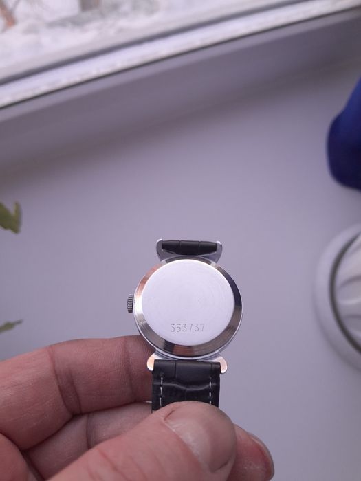 Продам  часы СССР