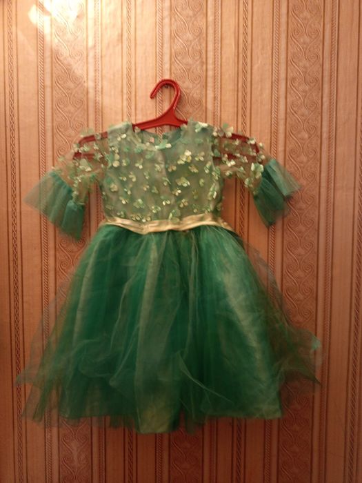 Продам нарядные детские платья по 500 тенге