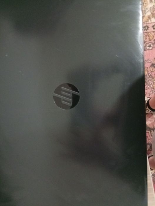 Laptop AMD A10-5750M cu Radeon HD 8650G integrată, 8GB RAM, Windows 10