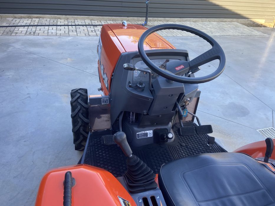 Tractor japonez Kubota GL23, 4x4, 23cp + feza
