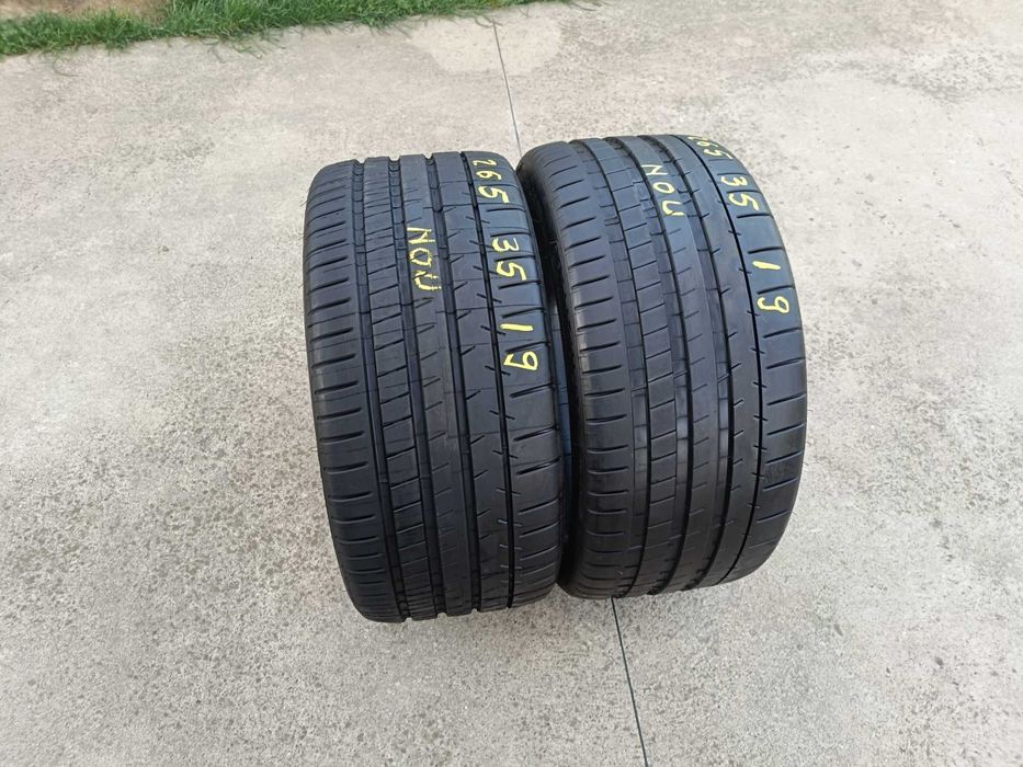 Doua anvelope noi de vara 265 35 19 michelin pilot super sport