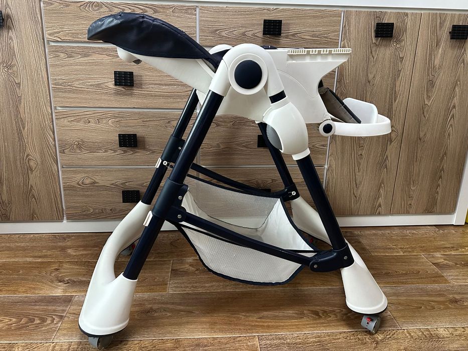 Детский стульчик для кормления