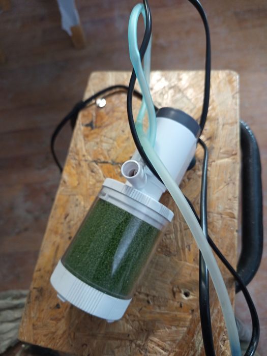 Внутренний фильтр для аквариума