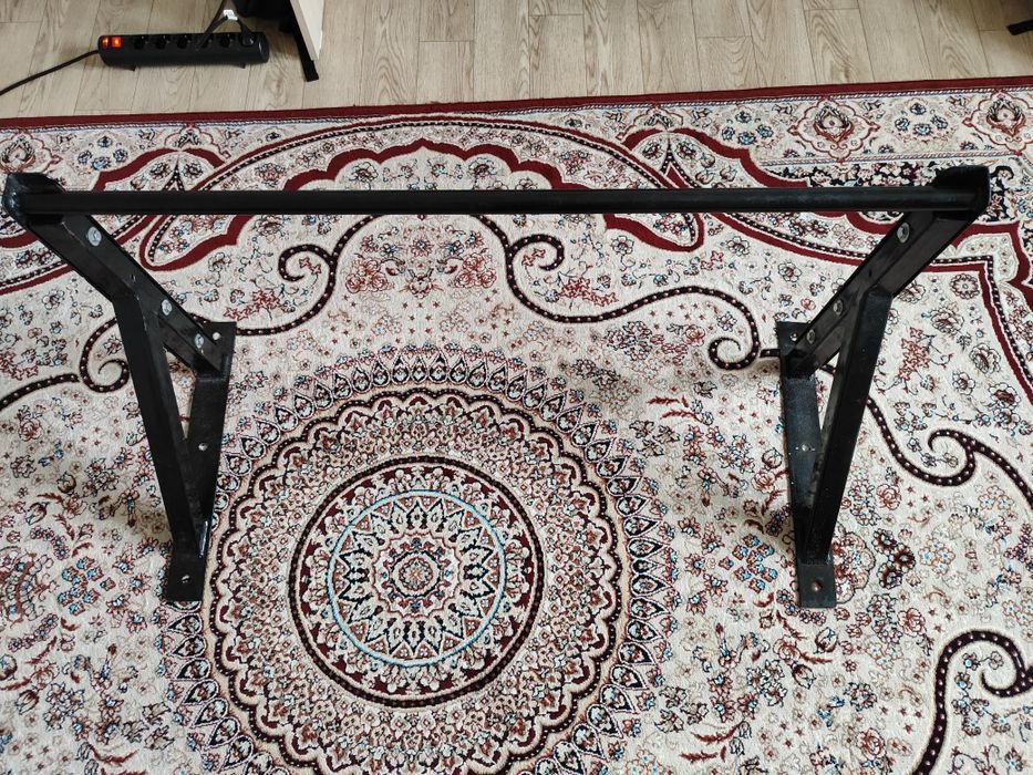 Продам Турник ручной