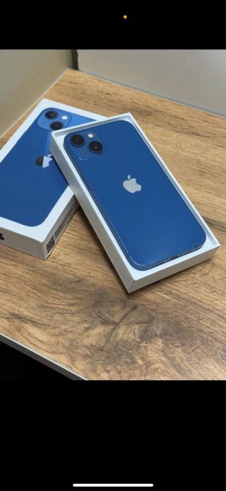 Продам айфон 13 синий