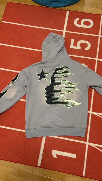 Pantaloni flared Hellstar (compleu full pe pagina)