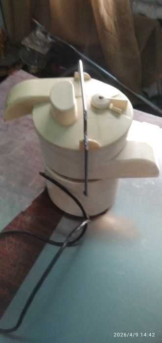 Соковыжималка б/у. Продам