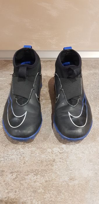 Футболни обувки (Стоножки) Nike 36,5