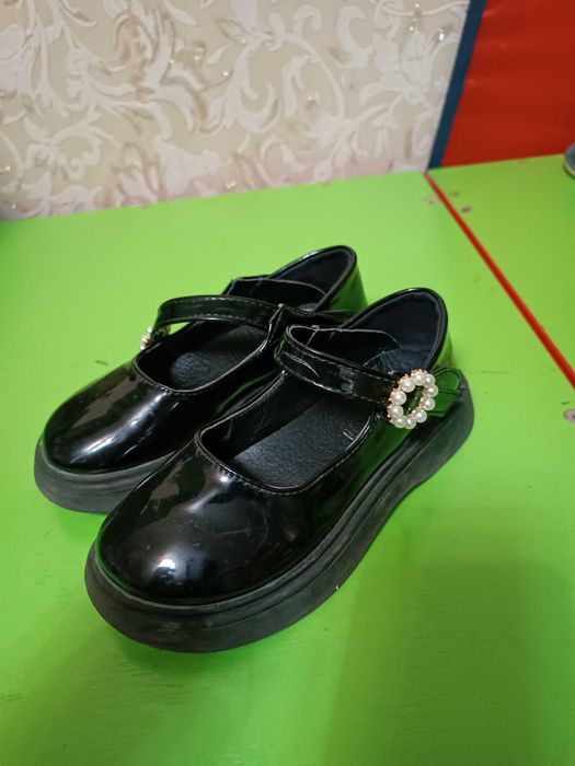 Обувь для девочки