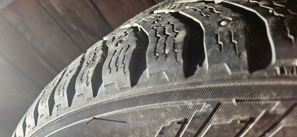 Cauciucuri m+s cu muntele ! 255/55/17