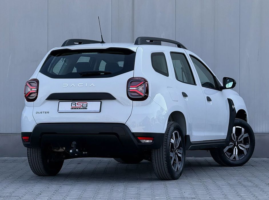 Dacia Duster GARANTIE / Camera / 17"