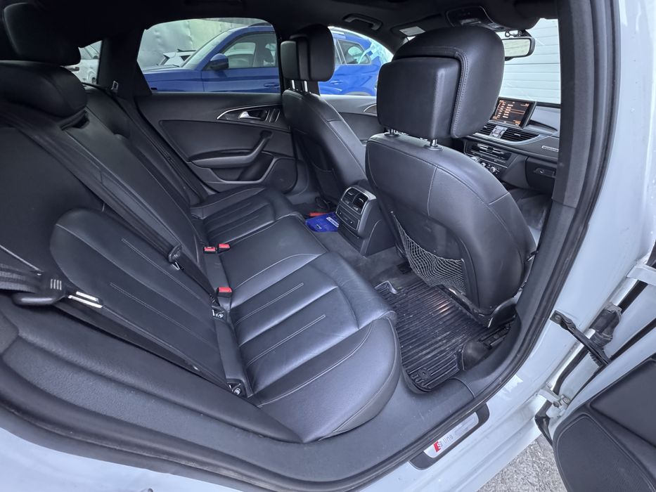 Audi A6 3.0 TFSI Quattro S Line 350cp avariat