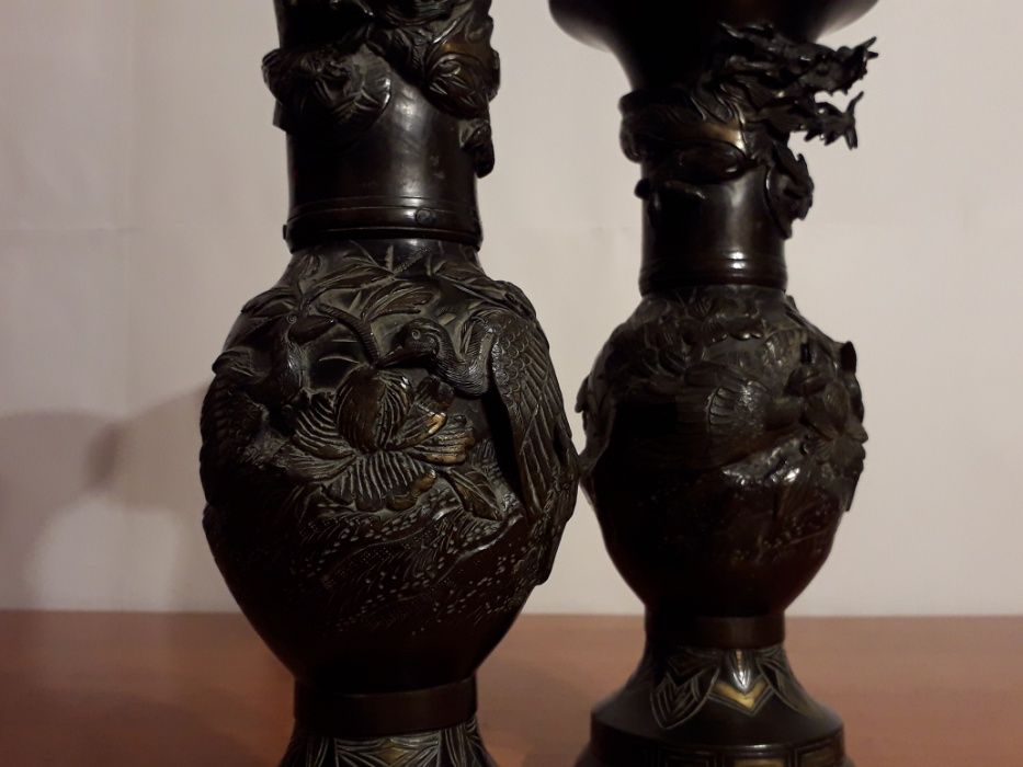 Vase Asiatice din Bronz – Vechi si Rare Piese Japoneze