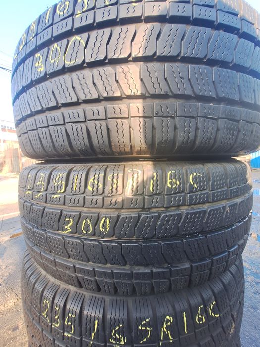 4 anvelope iarna 235/65r16C Bf Goodrich Montaj Gratuit