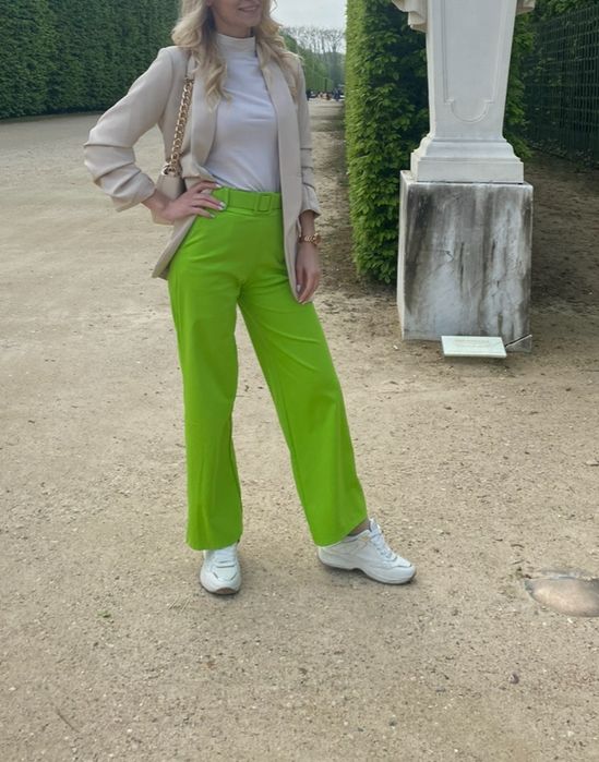 Панталон цвят лайм