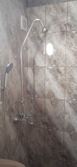 Извършвам ремонти по домовете