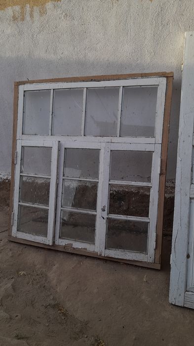 Rossiski eshik romlar sotiladi kelishilgan narxda xolati alo darajada