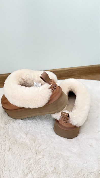 UGG  Tazzelle размер 38