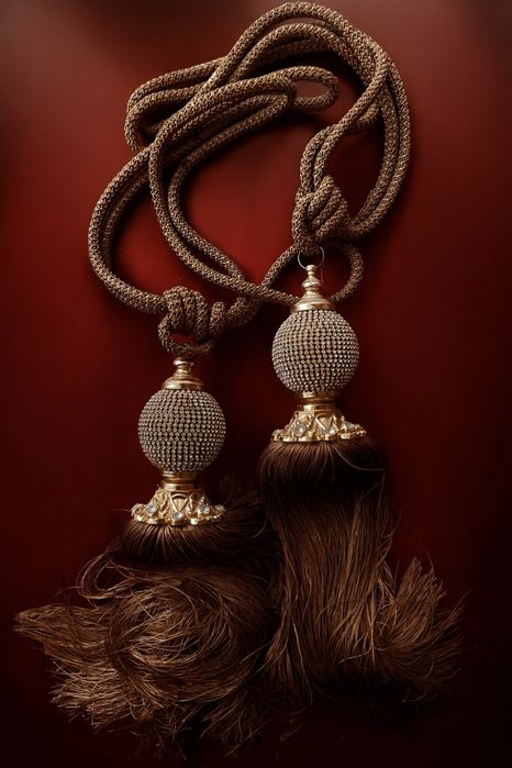 Подхваты для штор, занавесок или драпировок