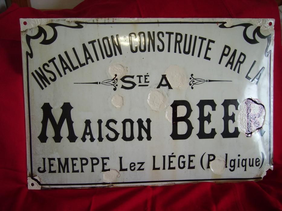 Стара емайлирана табела от началото на ХIX век ,и бастун