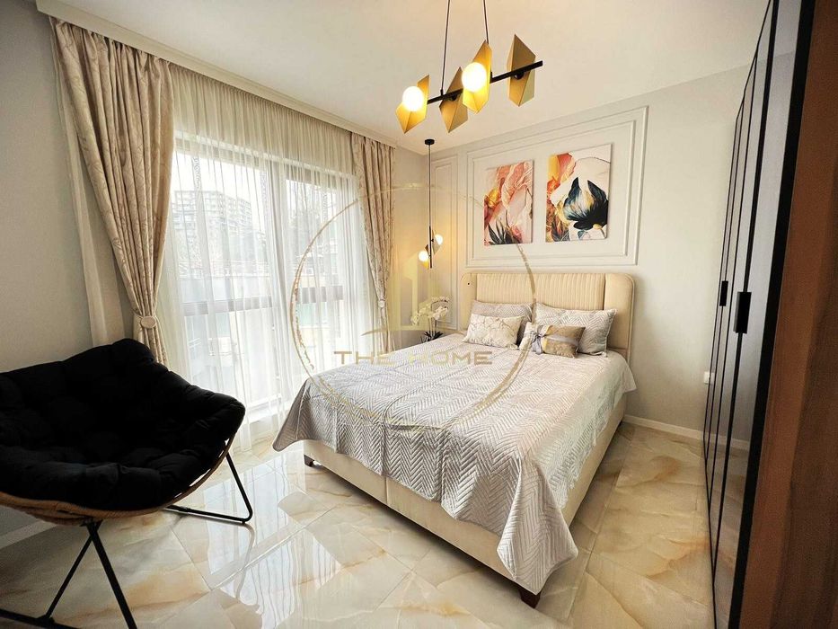 Дава се под наем Тристаен апартамент в Варна, Бриз - 110 кв.м за 1500 € - Снимка #9