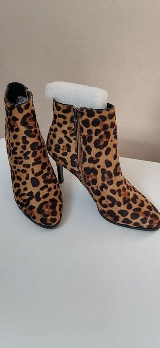 Полу сапоги раз 40