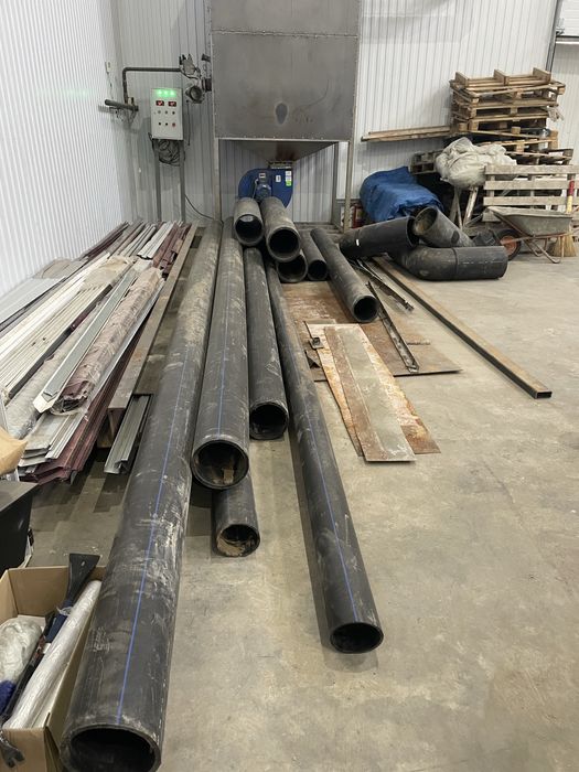 Продам трубы, отводы пластиковые