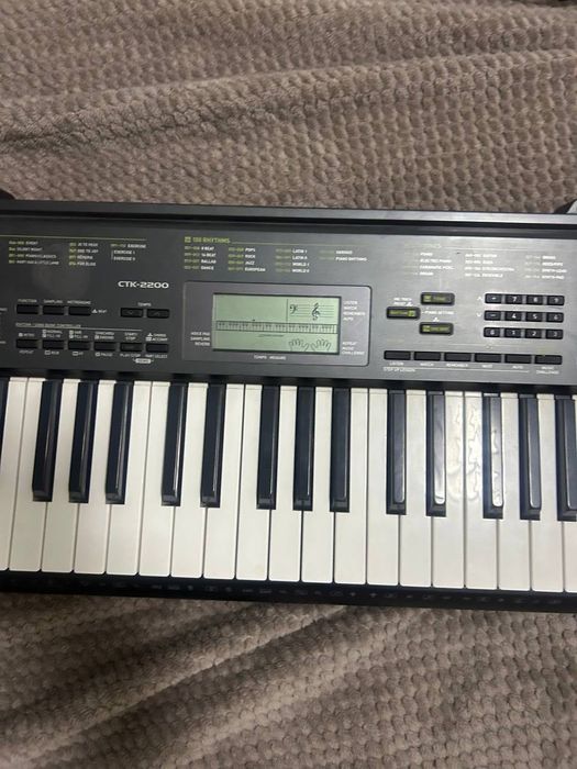 синтезатор Casio CTK-2200