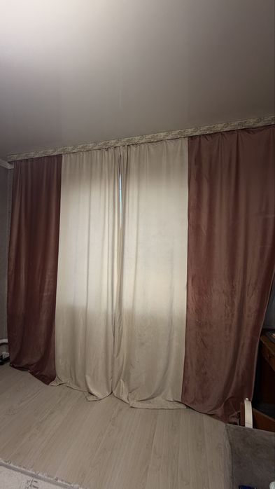 Продам велюровые шторы