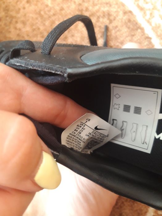 Футболни Бутонки Nike legend pro 9