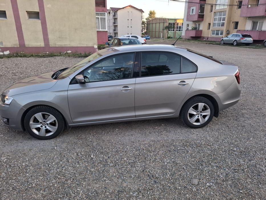 Skoda Rapid  7200