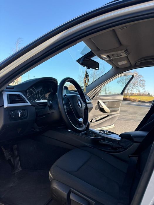 BMW seria 3 Model 318 d euro 5