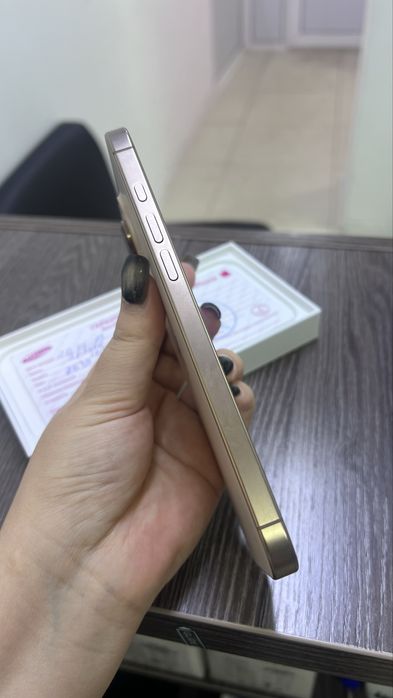 Айфон 16 про макс - 256 гб, 100% новый, е sim