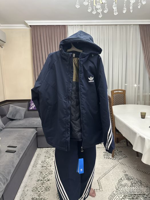 костюм спортивный