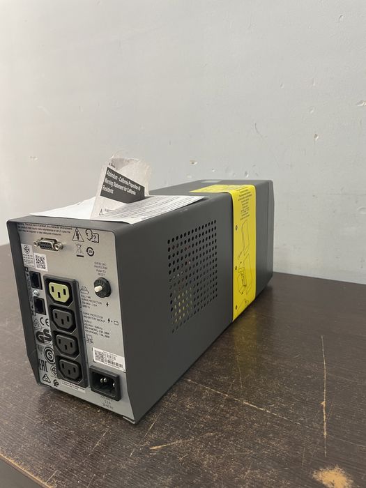 Ups smart apc 620 nou