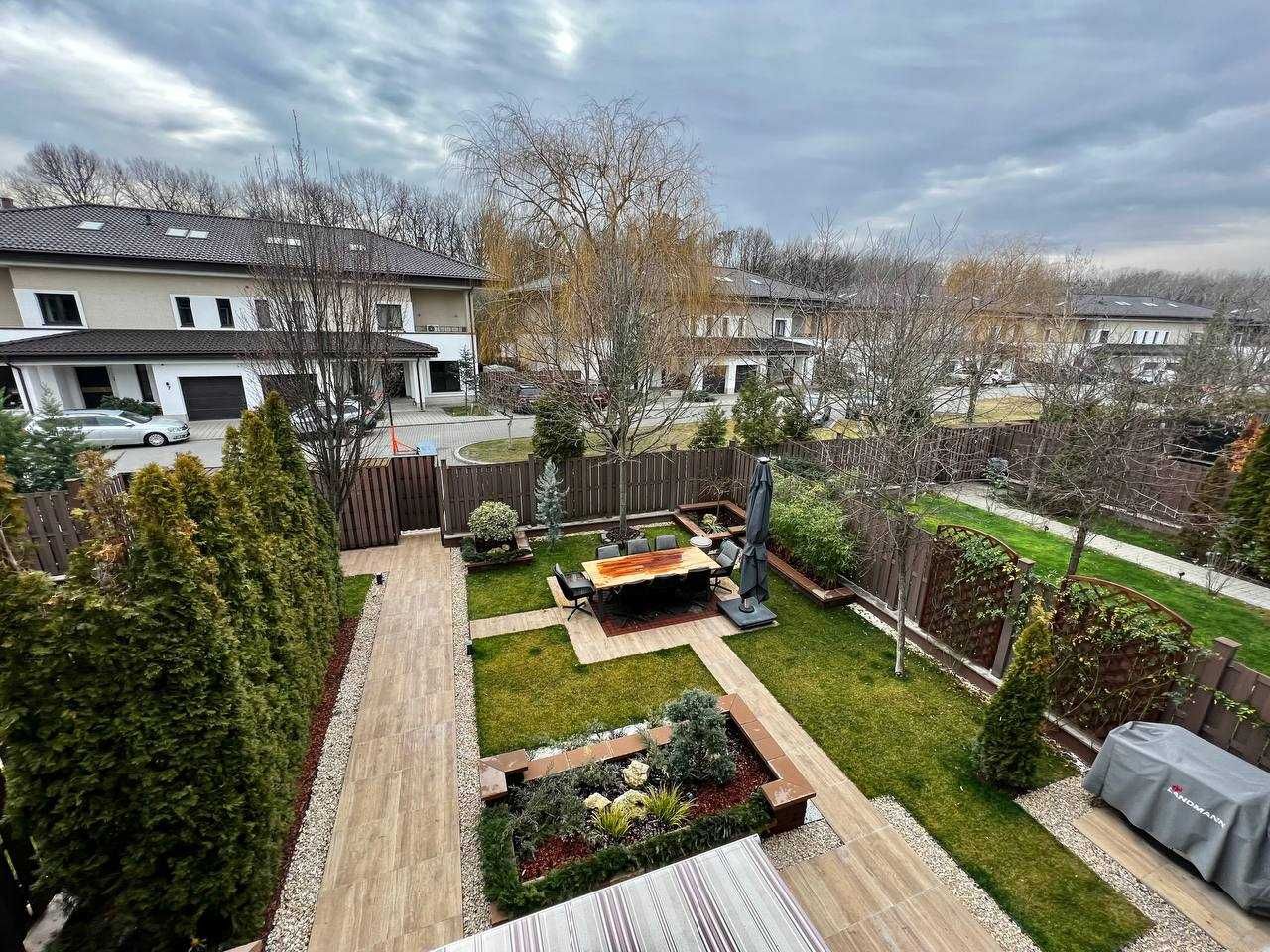 Vila de lux in Oxford Garden Bucuresti Sectorul 1 • OLX.ro