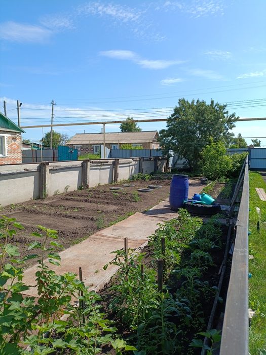 Продам дом в двухквартирном жилом доме.
