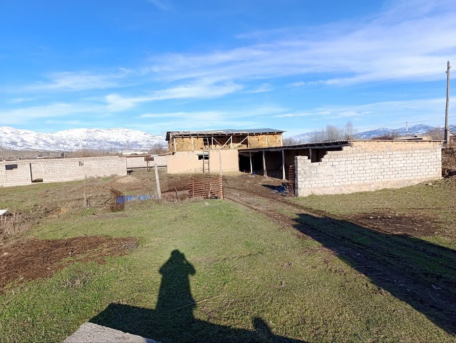 Срочно сотилади ферма Босталик районуда Таваксайда ферма яхши жойда