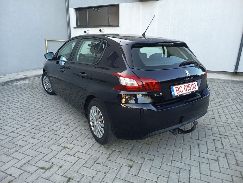 Peugeot 308  Benzina doar140mii km