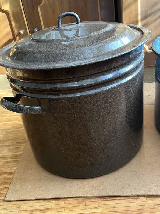 Бак-кастрюля (25000 за 2 штуки)