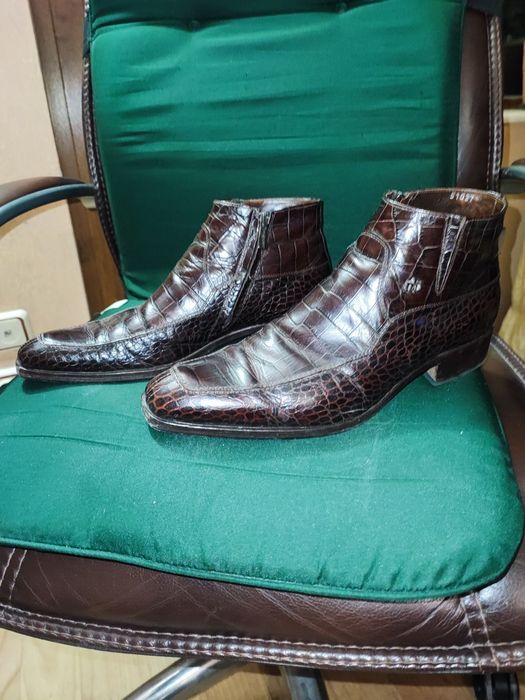 Мъжки зимни боти с вълнена подплата.