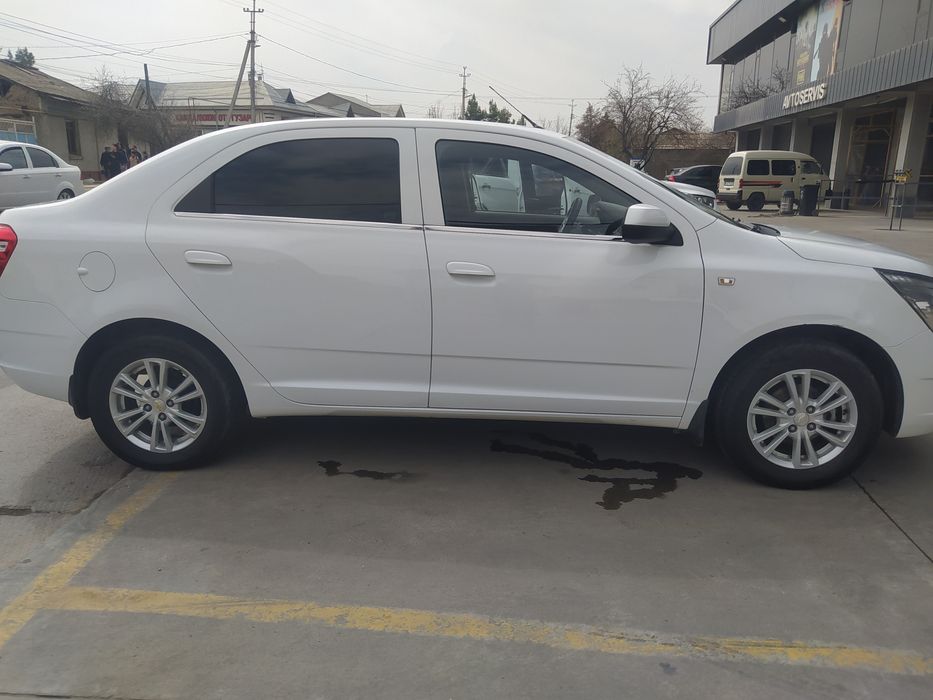 Chevrolet cobalt 2020