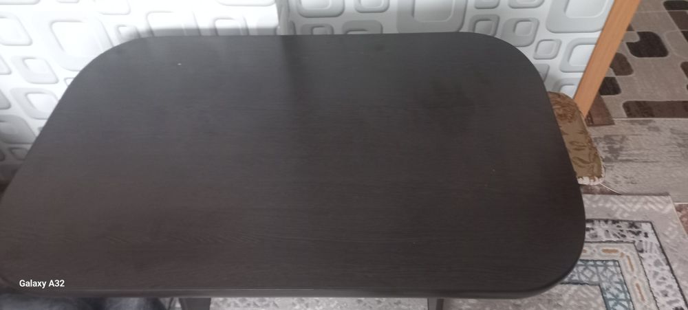 Продам стол кухонный