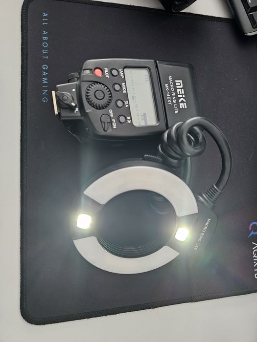 Blitz Macro Ring Meike MK-14EXT TTL pentru Nikon