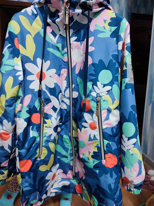 Утеплённый плащ на девочку 11-12 лет