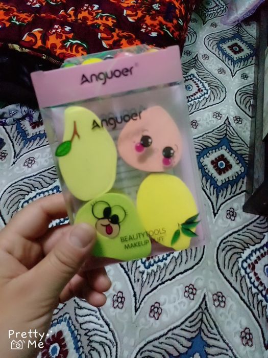 Kelin va qizlarimiz uchun.