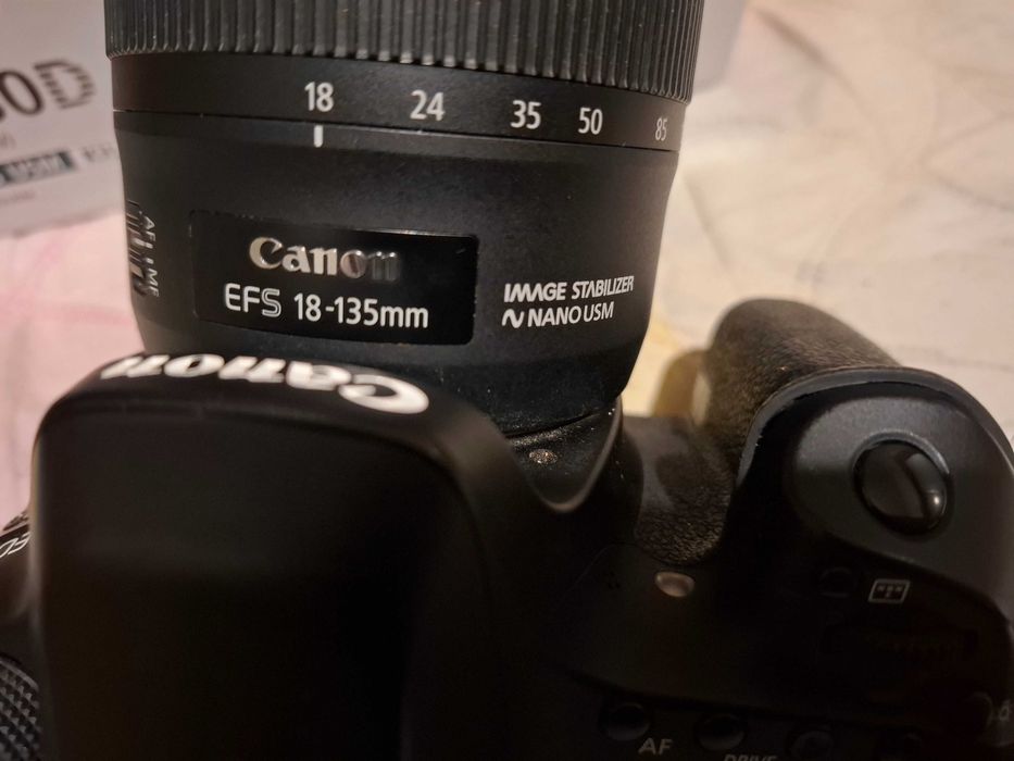 Фотоапарат Canon 80D